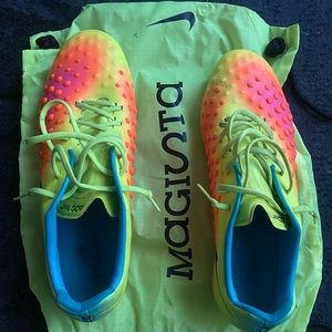 ACC Nike Magistas